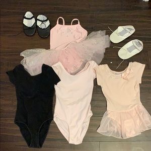 Bundle ‼️Girl ballet outfits and shoes!!